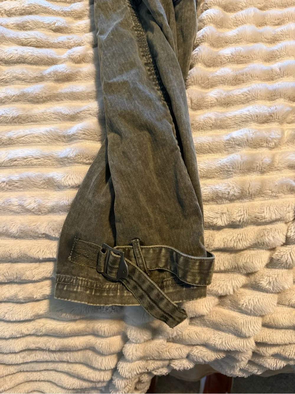 NWOT Free People can’t compare cargo pants